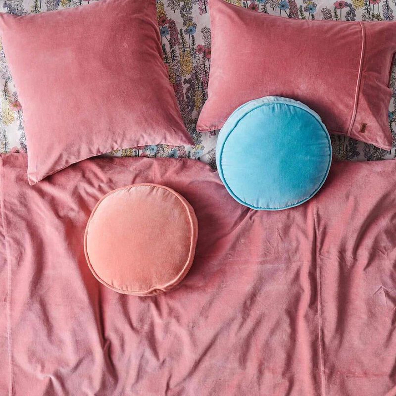 Kip&Co Dusty Rose Velvet European Pillowcases 2P Set image number 1